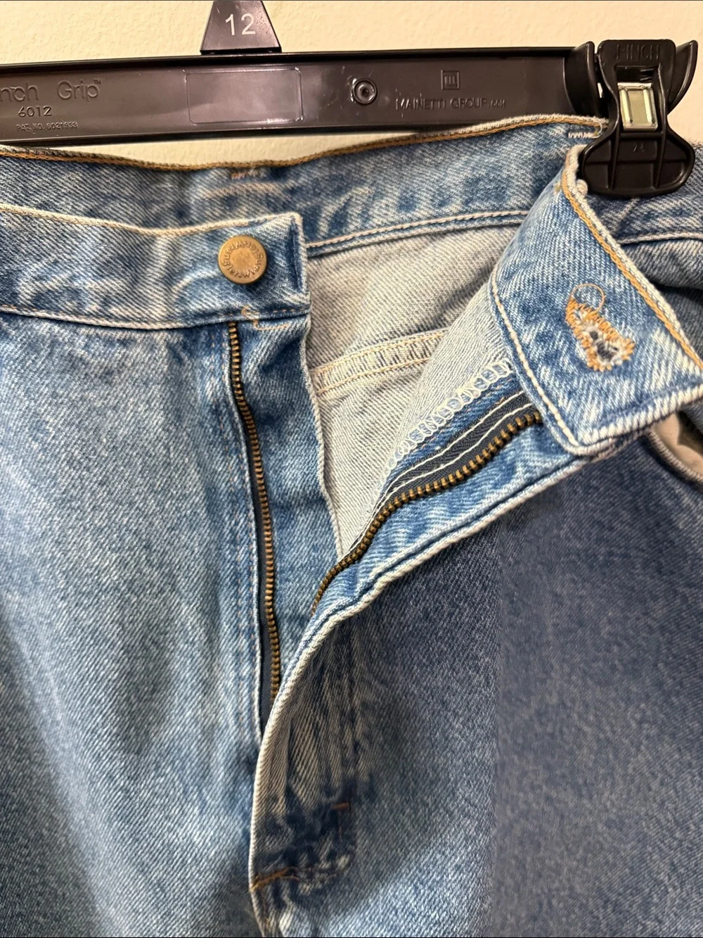 Wrangler Relaxed Fit Light Blue Denim Jeans